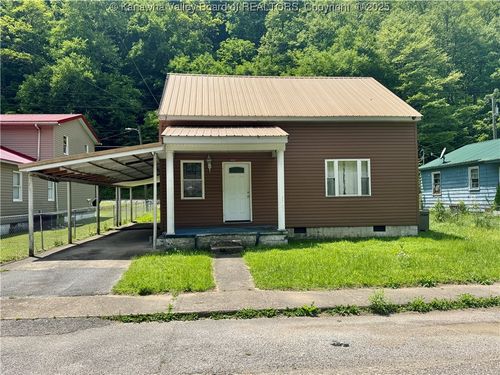 391 Mckinley St, Wharton, WV, 25208-9673 | Card Image