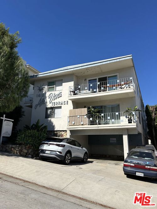 4-1412 Barry Avenue, Los Angeles, CA, 90025 | Card Image