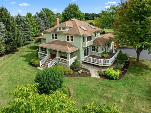 427 N Maple Ln, Burlington, WI, 53105-9728 | Card Image