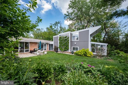 2103 Marthas Rd, ALEXANDRIA, VA, 22307-1824 | Card Image