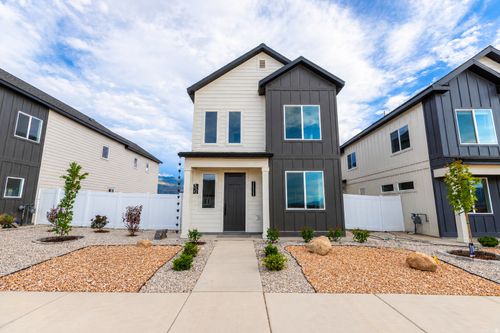 102-385 W 480 S, Ephraim, UT, 84627-1806 | Card Image