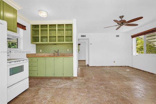 2-181 Nw 41st St, Miami, FL, 33127-2807 | Card Image