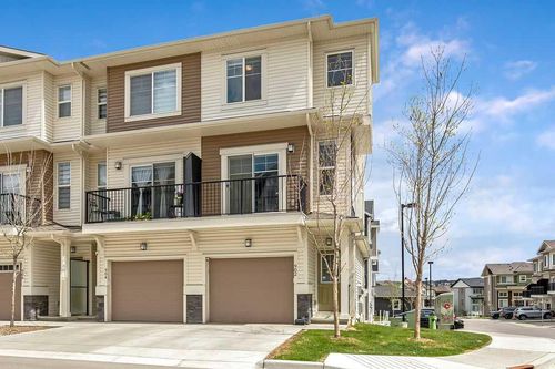 902 Sage Hill Grove Nw, Calgary, AB, T3R2A2 | Card Image