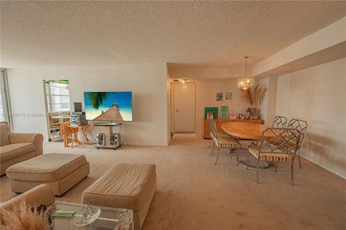 apt-1917-301 174th St, Sunny Isles Beach, FL, 33160-3238 | Card Image