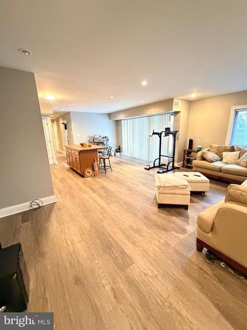 unit-2-6300 Hil Mar Dr, Forestville, MD, 20747-4020 | Card Image