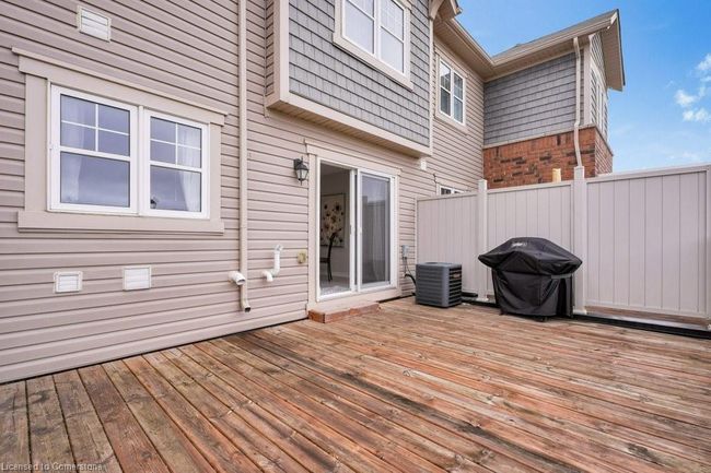 133 Ludolph St, Townhouse with 3 bedrooms, 3 bathrooms and 2 parking in Kitchener ON | Image 37
