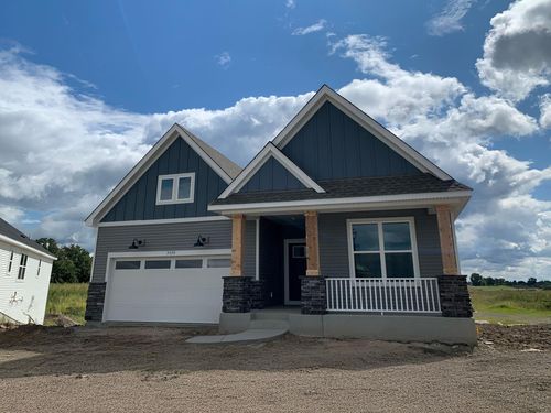 7579 Swan Ave, Saint Paul, MN, 55109 | Card Image