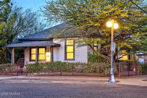 745 S 3rd Ave, Tucson, AZ, 85701-2854 | Card Image