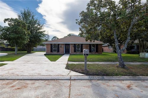 1131 Rue Calais, Slidell, LA, 70458 | Card Image