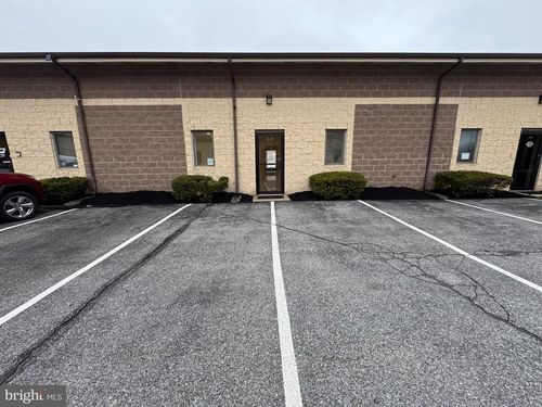 g19-150 Cooper Road, BERLIN, NJ, 08009 | Card Image