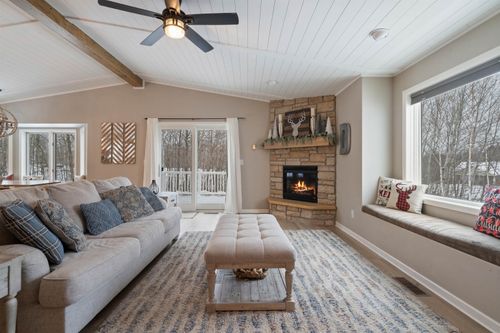 4809 Oak Ridge Dr, Hermantown, MN, 55811-1737 | Card Image