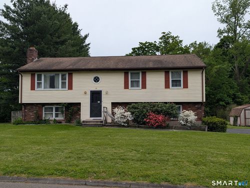 12 Sunrise Ter, Plainville, CT, 06062-1842 | Card Image