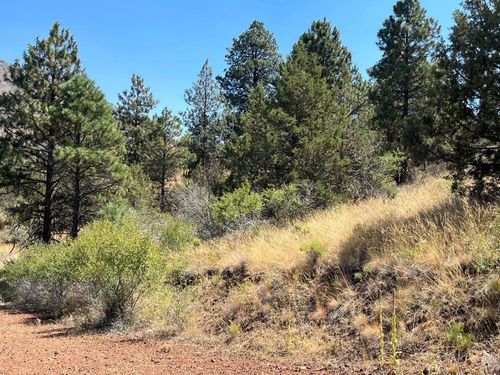 Lot 51 Peregrine Hts, Klamath Falls, OR, 97601-9494 | Card Image