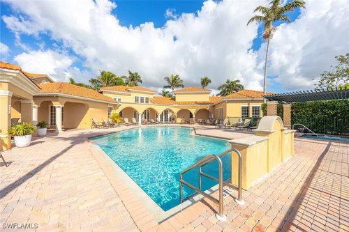 2205-8635 River Homes Ln, BONITA SPRINGS, FL, 34135-4368 | Card Image