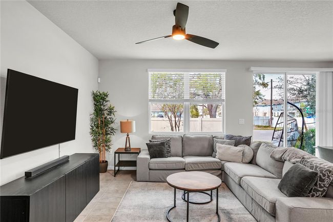 2718 Chestnut Creek Pl, Townhouse with 3 bedrooms, 3 bathrooms and null parking in BRANDON FL | Image 14