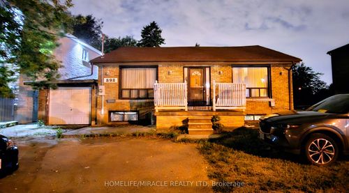 main-898 Kennedy Rd, Scarborough, ON, M1K2E8 | Card Image