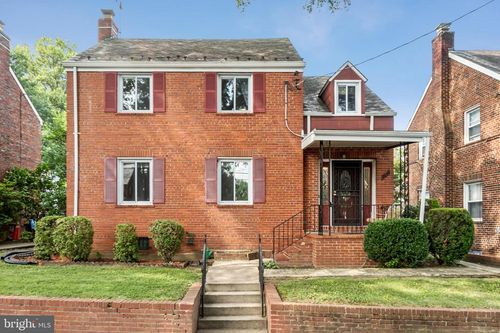 1626 Varnum Pl Ne, WASHINGTON, DC, 20017-3141 | Card Image