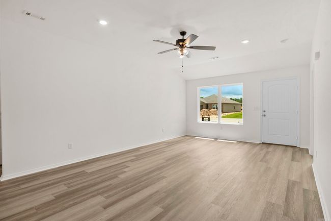 11070 River Valley Dr, House other with 4 bedrooms, 2 bathrooms and null parking in Hensley AR | Image 4