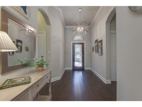529 Chitalpa St, Leander, TX, 78641-9060 | Card Image
