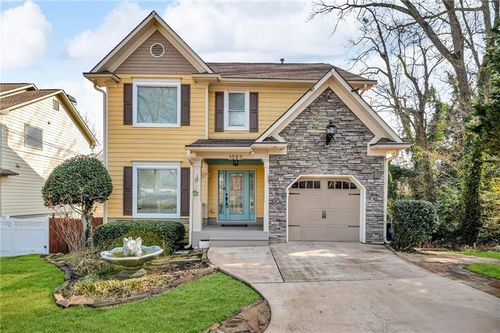 1093 Third St, Stone Mountain, GA, 30083-3025 | Card Image