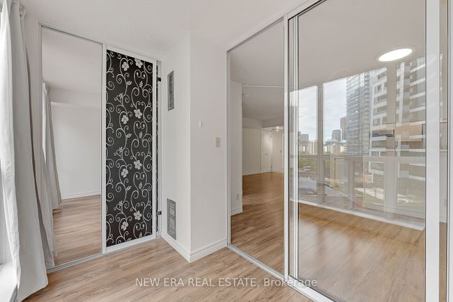 1109 - 24 Wellesley St W, Condo with 1 bedrooms, 1 bathrooms and null parking in Toronto ON | Image 31