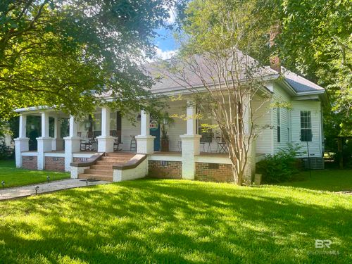 325 E Horner St, Atmore, AL, 36502-2907 | Card Image