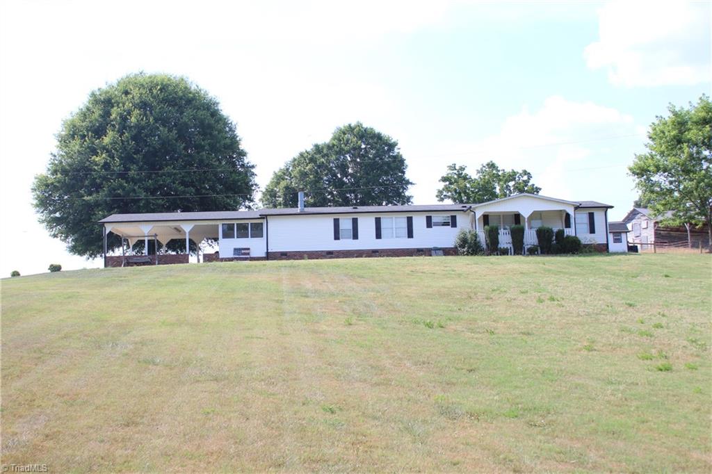 Union Baptist Church Rd, Hamptonville, NC 27020