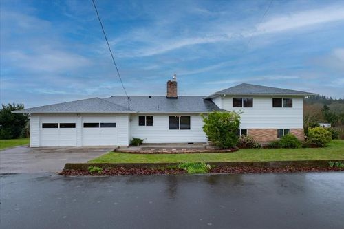 38072 Scravel Hill Rd Ne, Albany, OR, 97322-9549 | Card Image