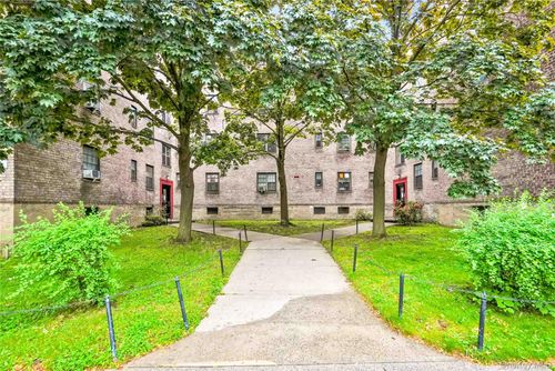 2g-144-32 78th Avenue, New York, NY, 11367 | Card Image