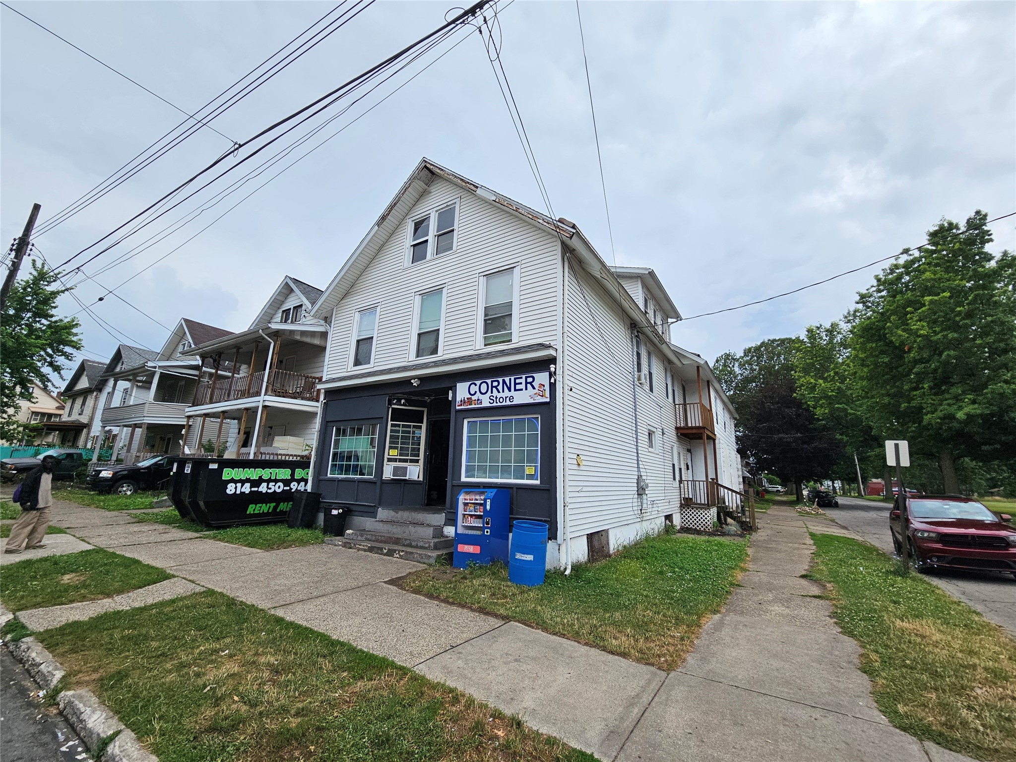 2202 Wallace St, Erie, PA 16503