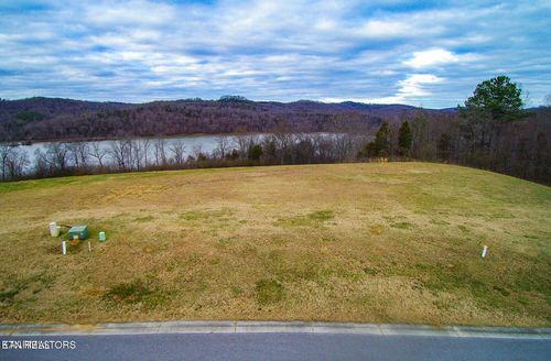 2619 Persimmon Rdg, Loudon, TN, 37774-4773 | Card Image