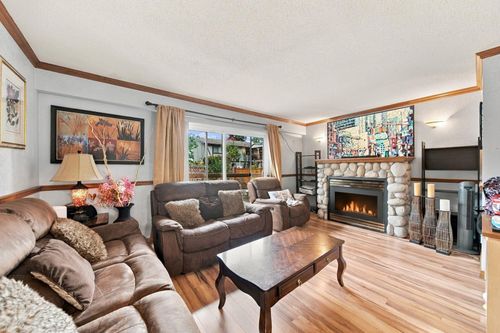 16-11735 89a Ave, Delta, BC, V4C3G8 | Card Image