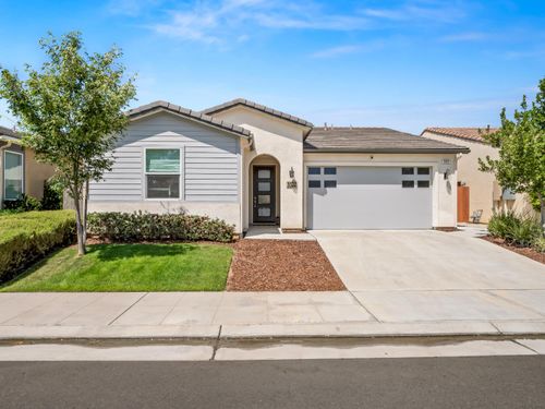 3322 Hermosa Ave, Clovis, CA, 93619-7284 | Card Image