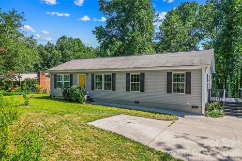 318 Souther Rd, Fletcher, NC, 28732-7509 | Card Image