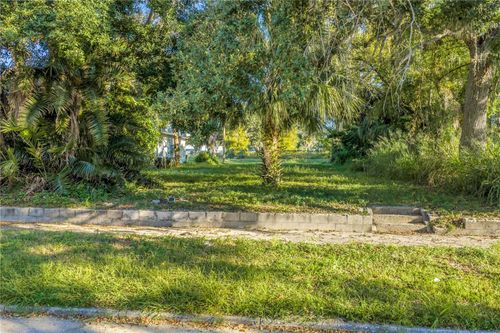 2321 25th Ave S, ST PETERSBURG, FL, 33712-3527 | Card Image