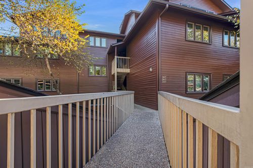 8-308-142 Lake Hamilton Dr, Hot Springs, AR, 71913-7441 | Card Image