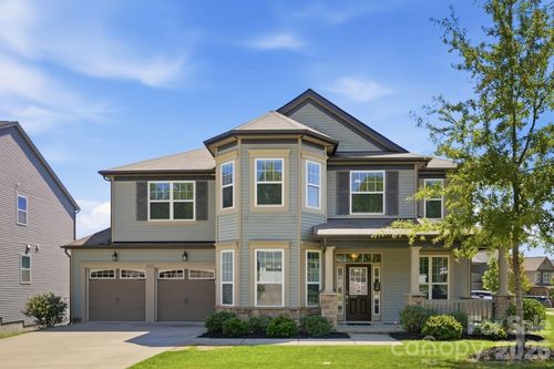 10125 Castlebrooke Dr, Concord, NC, 28027-0083 | Card Image