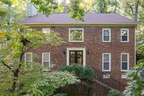 2339 Milstead Cir Ne, Marietta, GA, 30066-5789 | Card Image