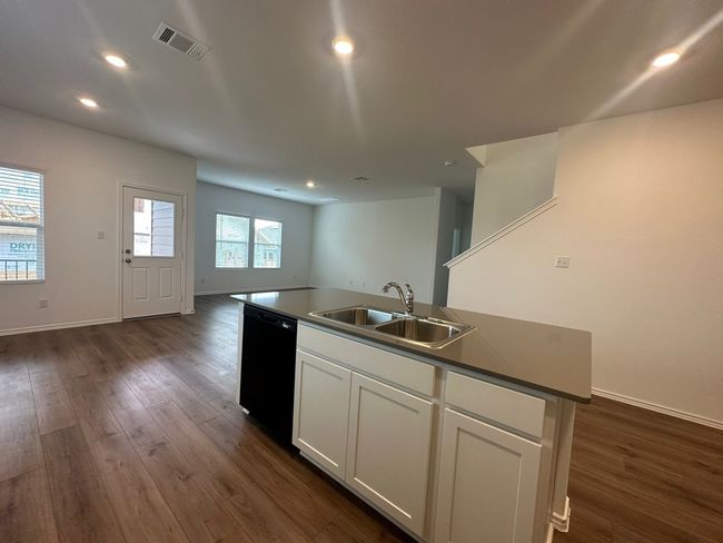 228 Jeffers, House other with 5 bedrooms, 4 bathrooms and 2 parking in Kyle TX | Image 28