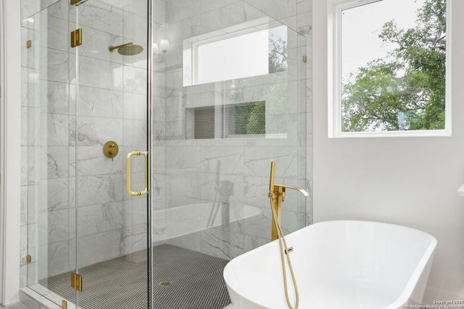 11010 Nina Rdg, House other with 4 bedrooms, 3 bathrooms and null parking in San Antonio TX | Image 32