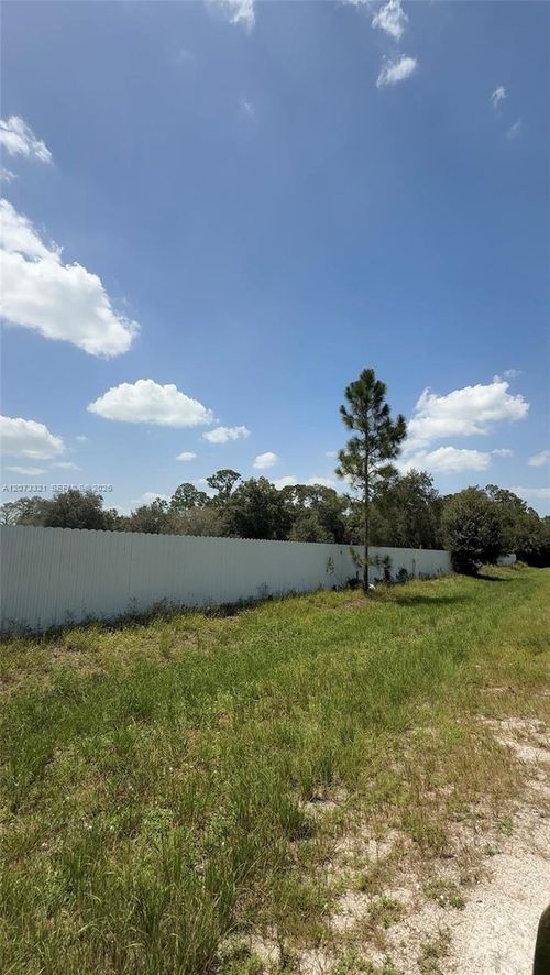 860 Jasmine St, Clewiston, FL, 33440 | Card Image