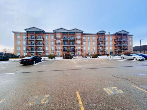 302-2 Colonial Dr, Guelph, ON, N1L0K8 | Card Image