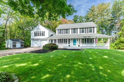 4 Leary Dr, Litchfield, NH, 03052-2556 | Card Image
