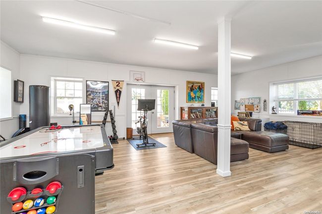67 Matlock St, House other with 3 bedrooms, 3 bathrooms and null parking in Lido Beach NY | Image 23