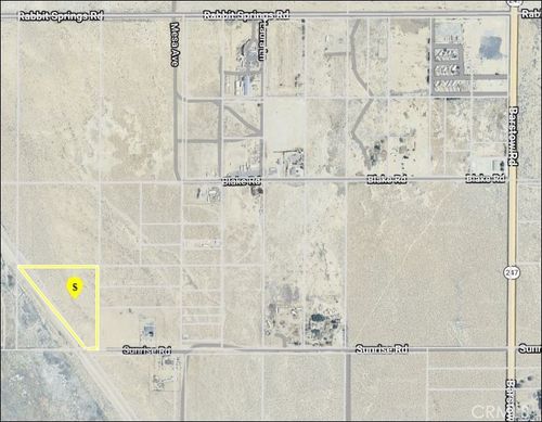 11 Sunrise Road, Lucerne Valley, CA, 92356 | Card Image