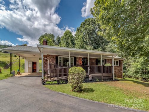 250 Reeves Cove Rd, Candler, NC, 28715-9291 | Card Image