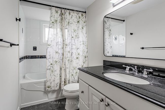 7221 Promenade Danton, House other with 5 bedrooms, 4 bathrooms and 4 parking in Mississauga ON | Image 19