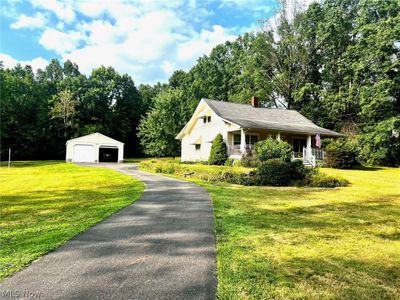 3321 Warren Sharon Road, House other with 3 bedrooms, 1 bathrooms and null parking in Vienna OH | Image 1