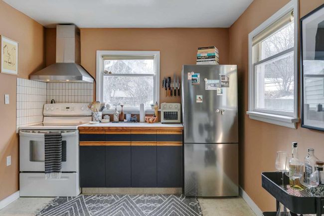 840 17 Avenue Se, Home with 2 bedrooms, 1 bathrooms and null parking in Calgary AB | Image 13
