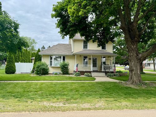 301 W Jackson St, Ohio, IL, 61349-9706 | Card Image